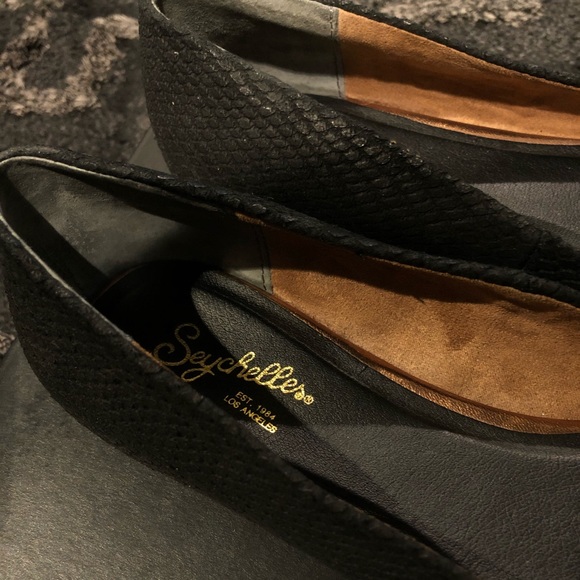 Seychelles pointy flats with python print detail - Picture 4 of 7